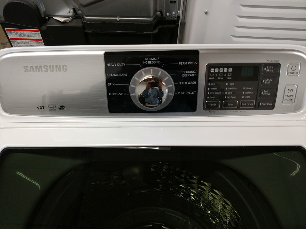 Washers and dryers photos